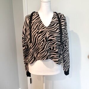 NWOT Victoria Sectret cropped zebra print hooded pullover